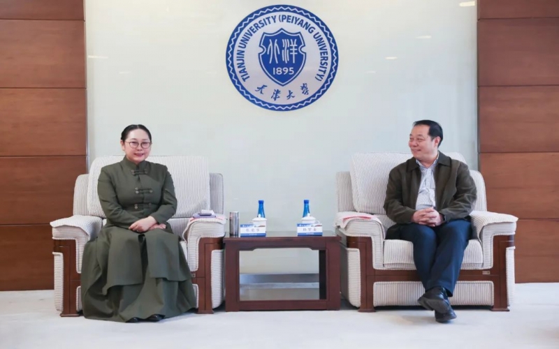 張榮華主席應(yīng)邀出席天津大學(xué)創(chuàng)業(yè)大講堂活動(dòng)，張君婷總裁作主題演講