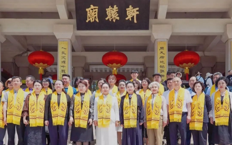 全聯(lián)女企業(yè)家商會走進黃帝陵溯源尋根、凝心鑄魂