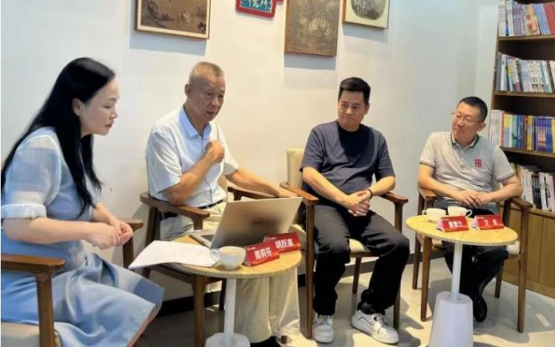 榮程新智研究院發(fā)起榮羲書院研討會，聚焦鄉(xiāng)村振興的工匠力量